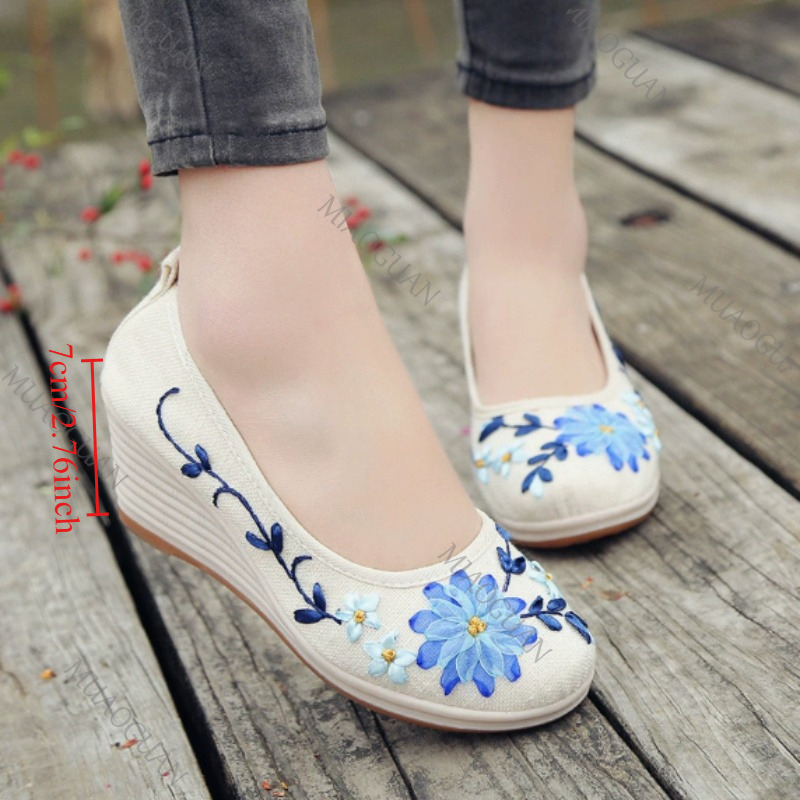 Ethnic Fashion In - Embroidered Women Comfort Wedge Platform Shoes