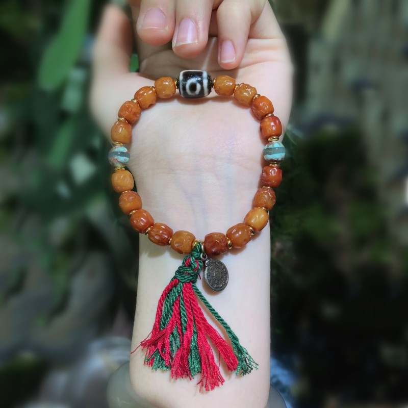 Ethnic Fashion World - Tibetan Yak Bone Adai World Two-Eyed