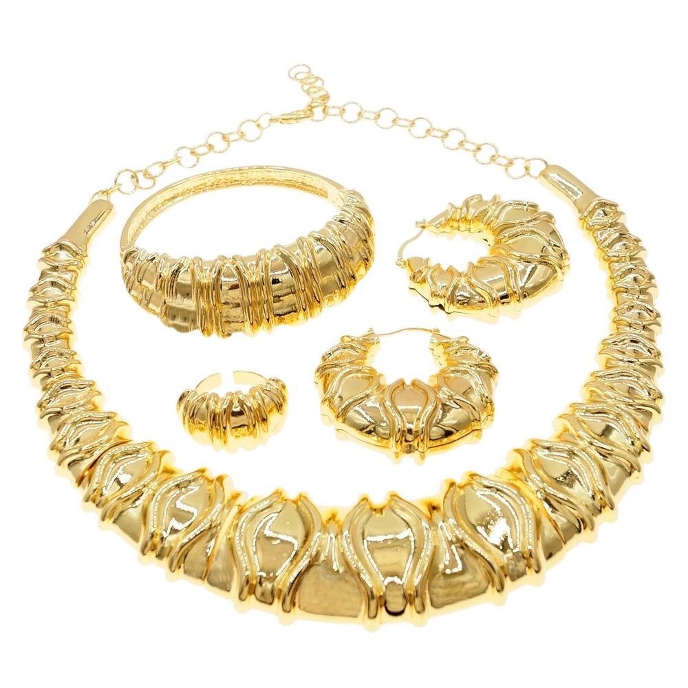 Latest Ethnic Fashion For Women - Latest Fashion Dubai Gold Plated Necklace