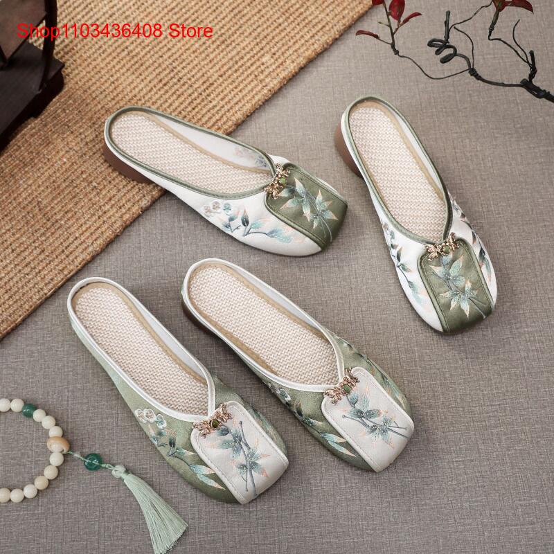 New Embroidered Slippers for H - đánh giá và giá Ethnic Fashion In